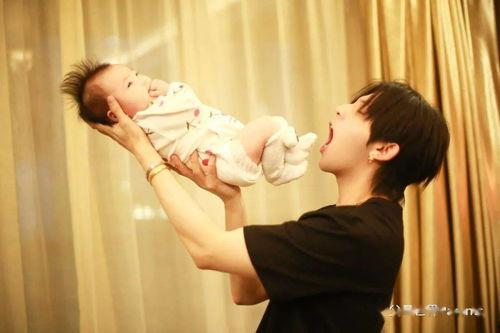 符龙飞吃瓜,揭秘娱乐圈幕后故事